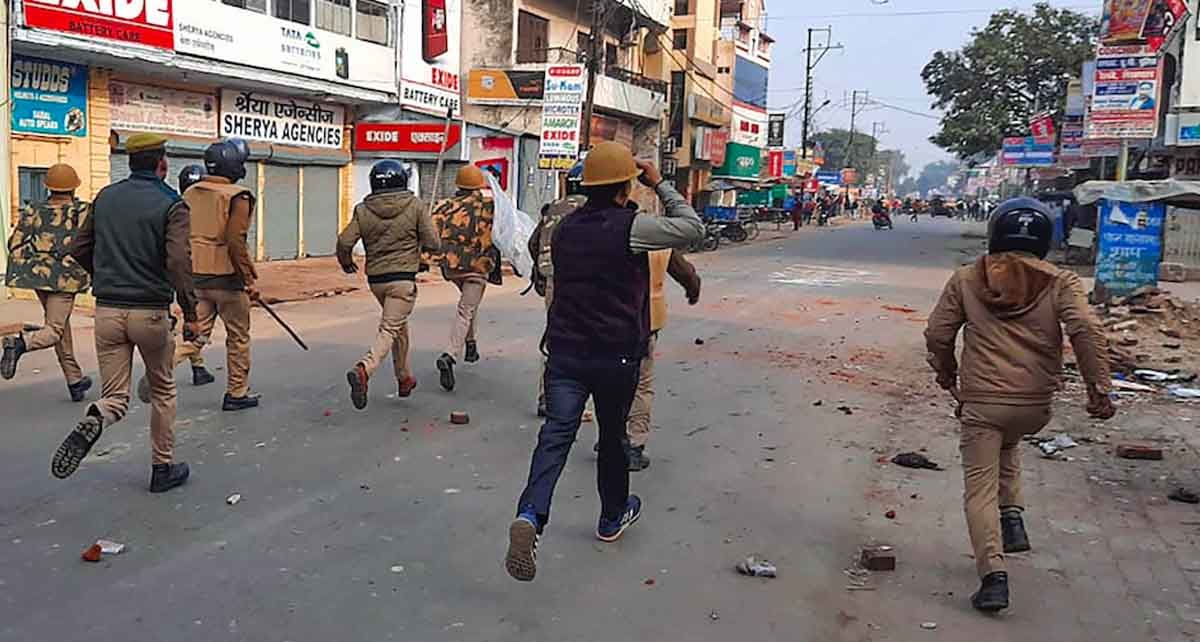 uttar pradesh police terrorists